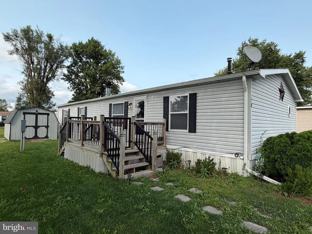 10 VAGABOND ROAD Middletown, PA 17057