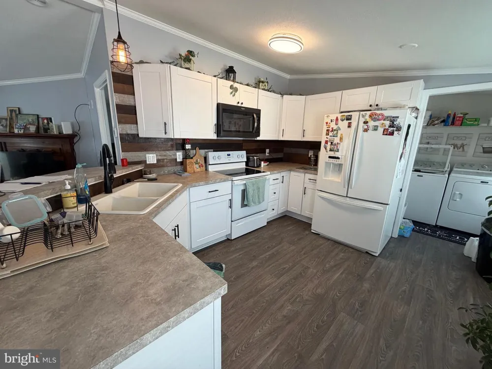 10 VAGABOND ROAD Middletown, PA 17057