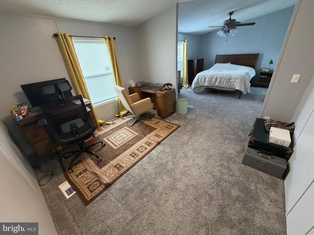 10 VAGABOND ROAD Middletown, PA 17057