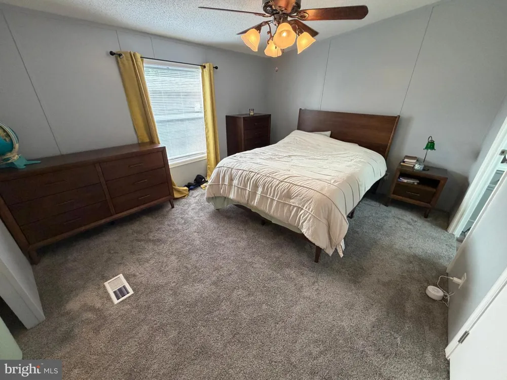 10 VAGABOND ROAD Middletown, PA 17057