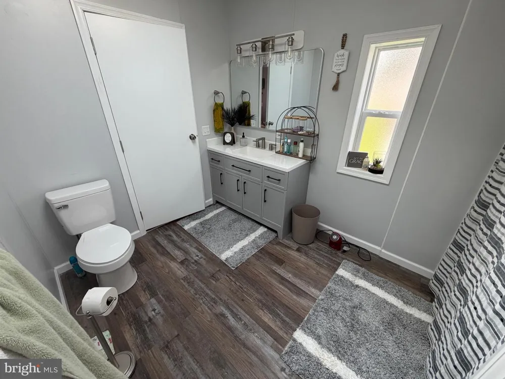 10 VAGABOND ROAD Middletown, PA 17057