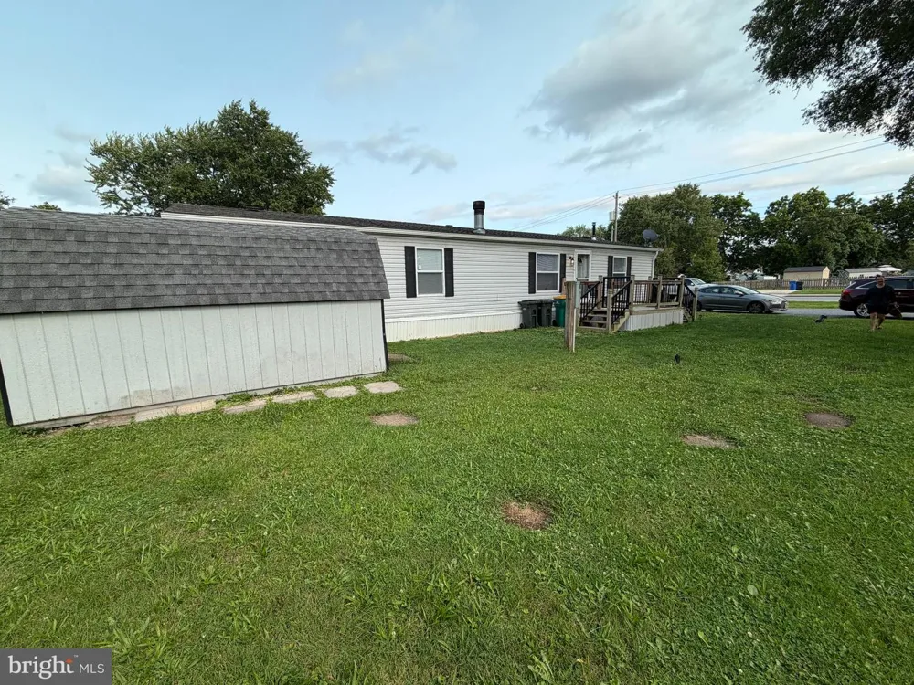 10 VAGABOND ROAD Middletown, PA 17057