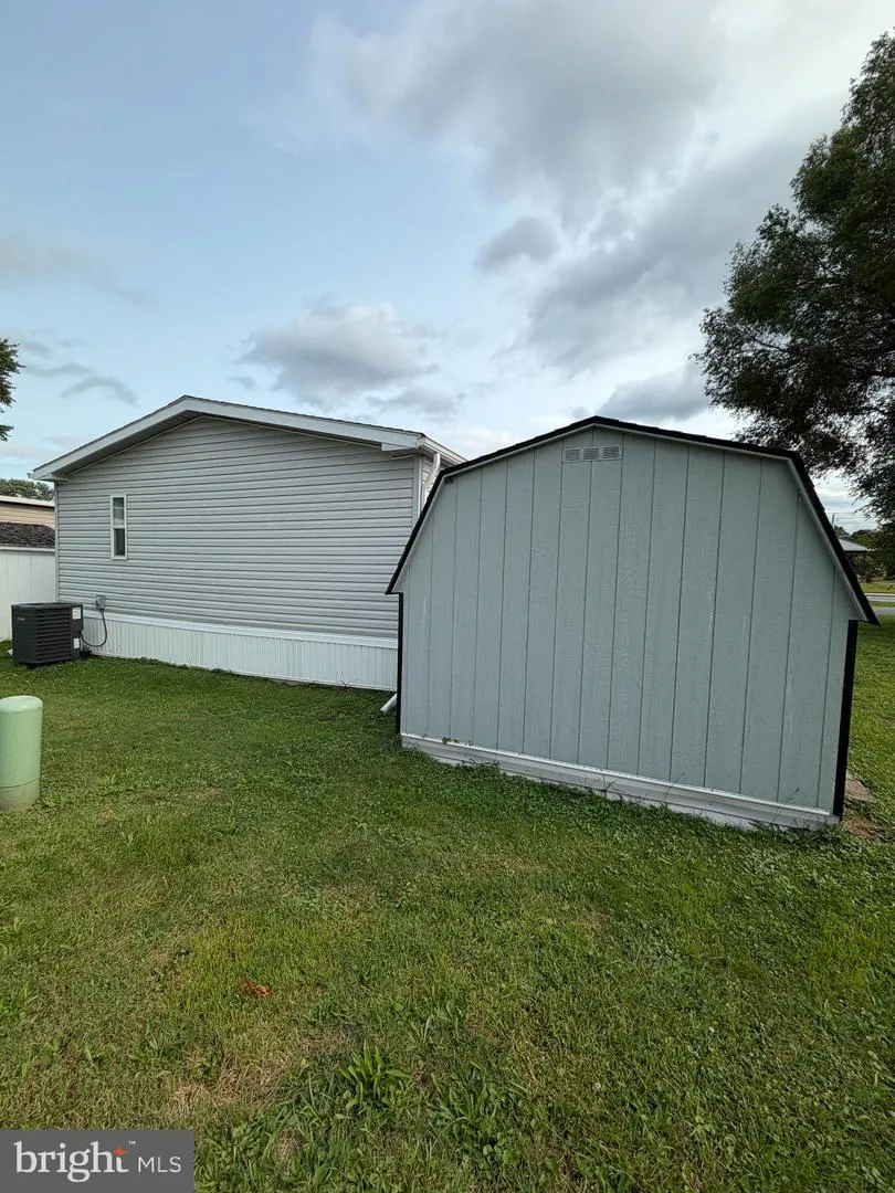10 VAGABOND ROAD Middletown, PA 17057