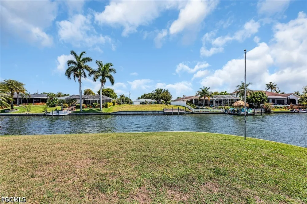 SE 19th Court Cape Coral, FL 33990