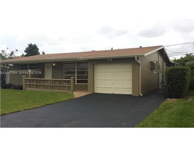 8430 NW 25th Ct #. Sunrise, FL 33322