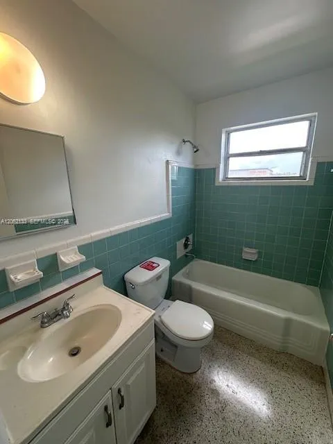 6430 W Flagler St #6 Miami, FL 33144