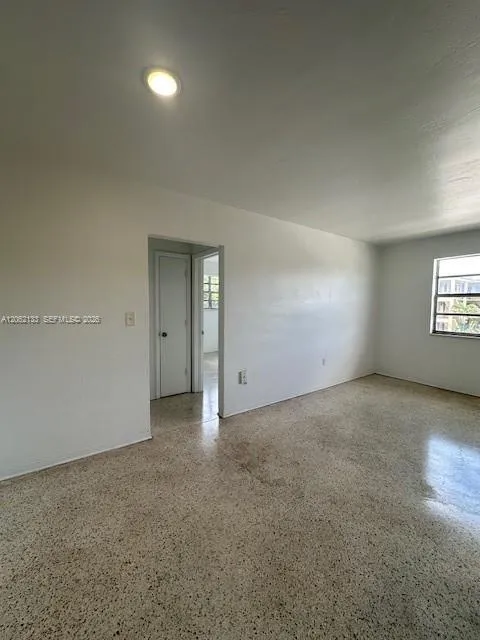 6430 W Flagler St #6 Miami, FL 33144