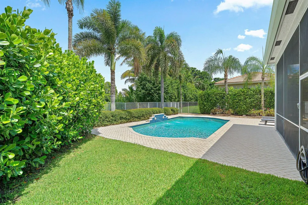 18648 Ocean Mist Drive Boca Raton, FL 33498