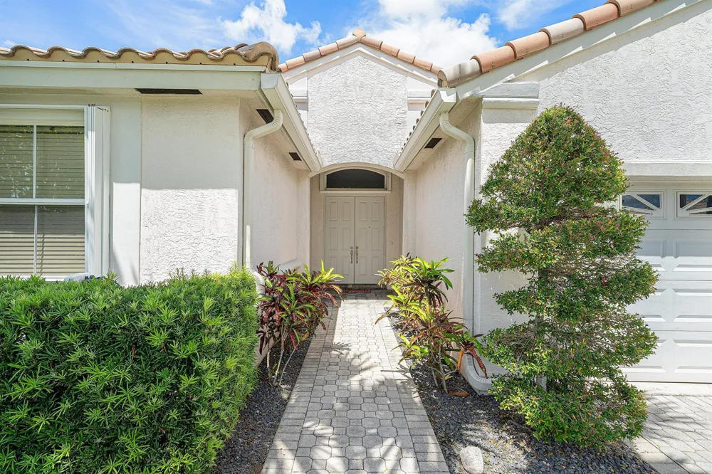 18648 Ocean Mist Drive Boca Raton, FL 33498