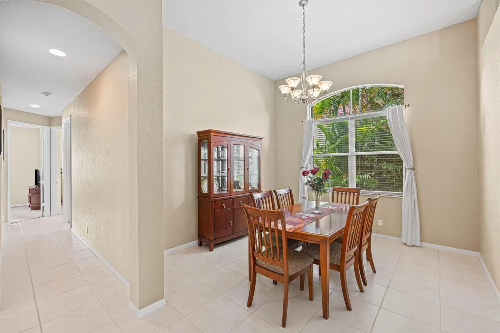 18648 Ocean Mist Drive Boca Raton, FL 33498