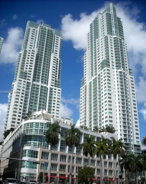 244 Biscayne Blvd #303