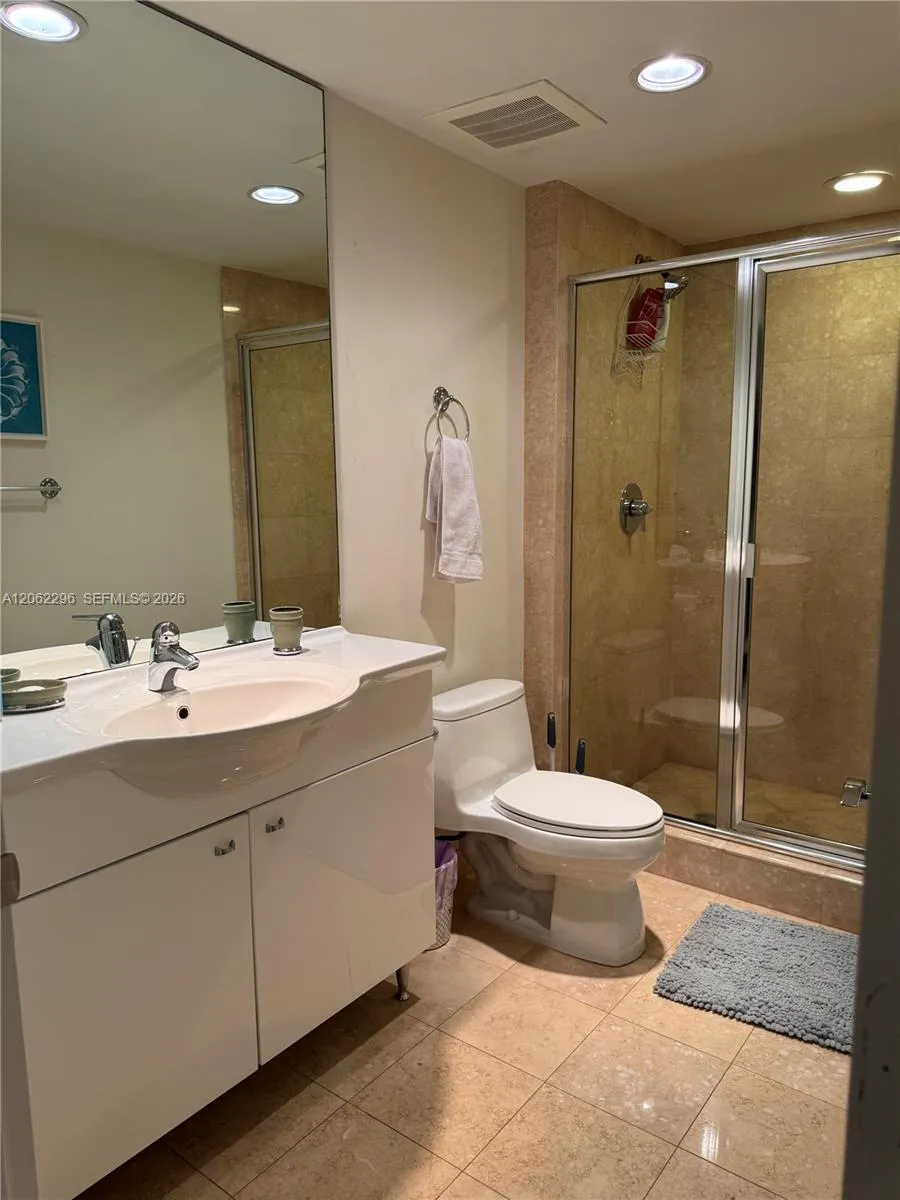 1850 S Ocean Dr #4203 Hallandale Beach, FL 33009
