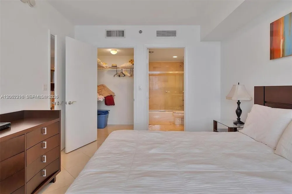 1850 S Ocean Dr #4203 Hallandale Beach, FL 33009