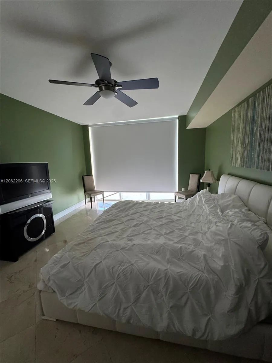1850 S Ocean Dr #4203 Hallandale Beach, FL 33009