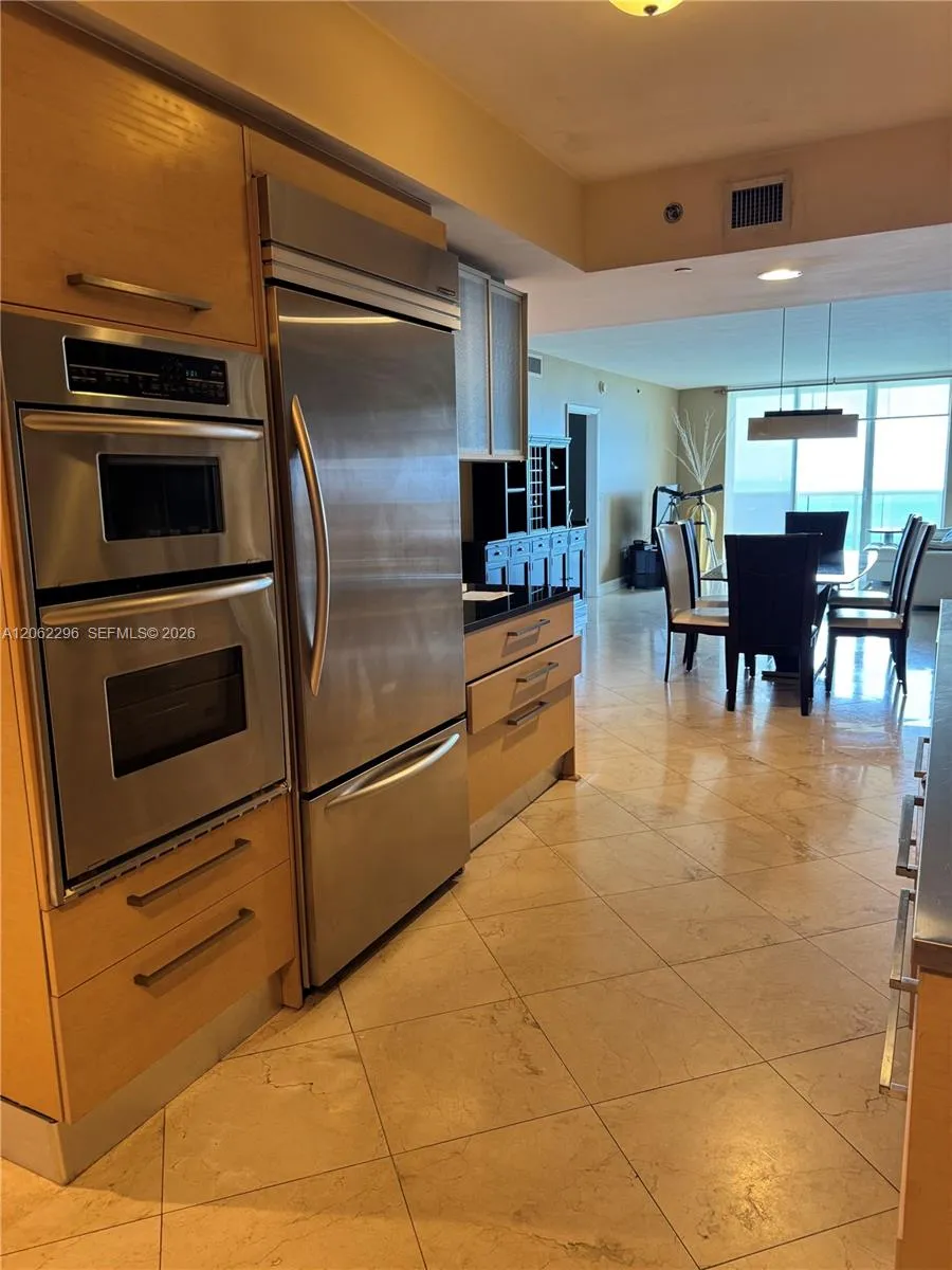 1850 S Ocean Dr #4203 Hallandale Beach, FL 33009