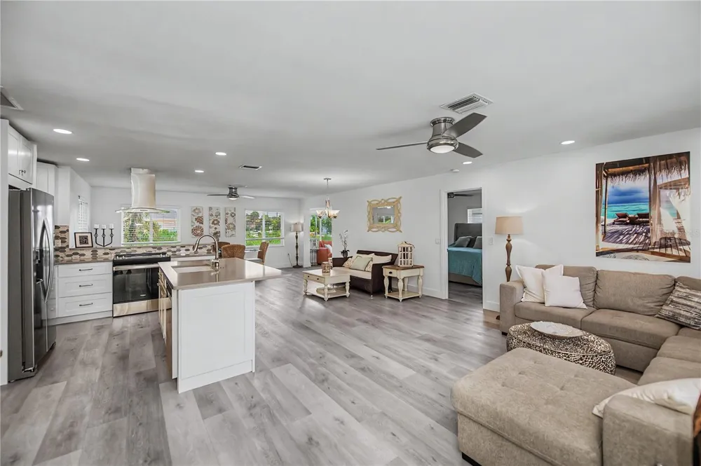 8152 SEASHELL STREET Englewood, FL 34224