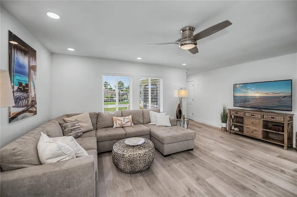 8152 SEASHELL STREET Englewood, FL 34224