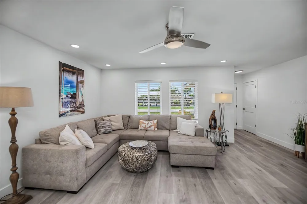 8152 SEASHELL STREET Englewood, FL 34224