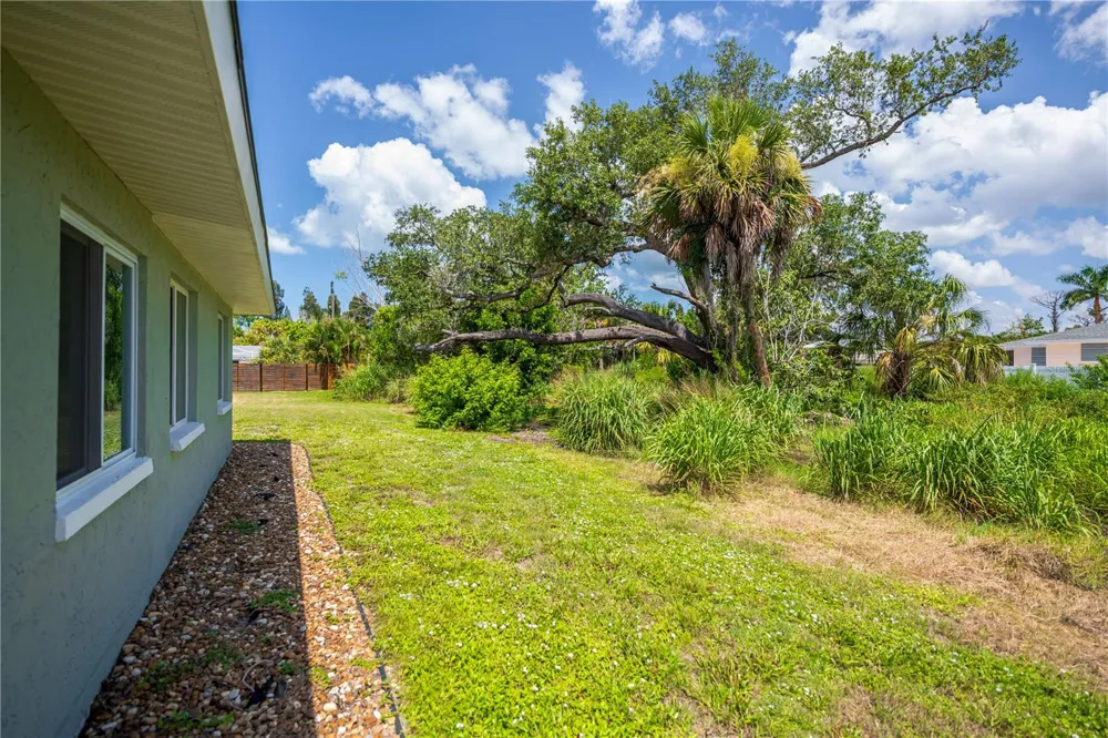 8152 SEASHELL STREET Englewood, FL 34224