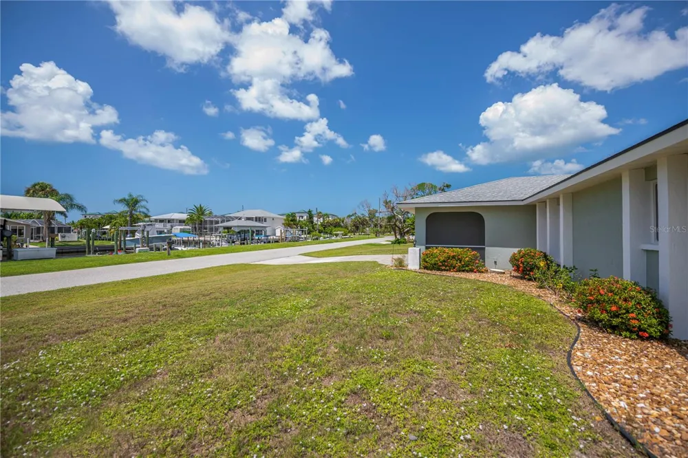8152 SEASHELL STREET Englewood, FL 34224