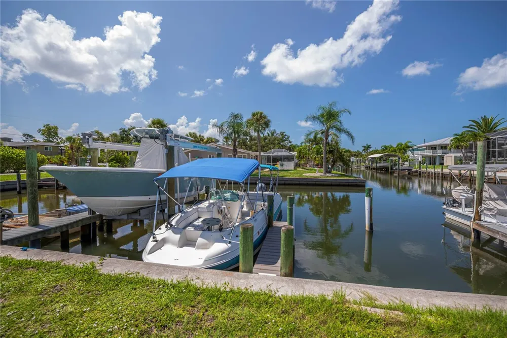 8152 SEASHELL STREET Englewood, FL 34224