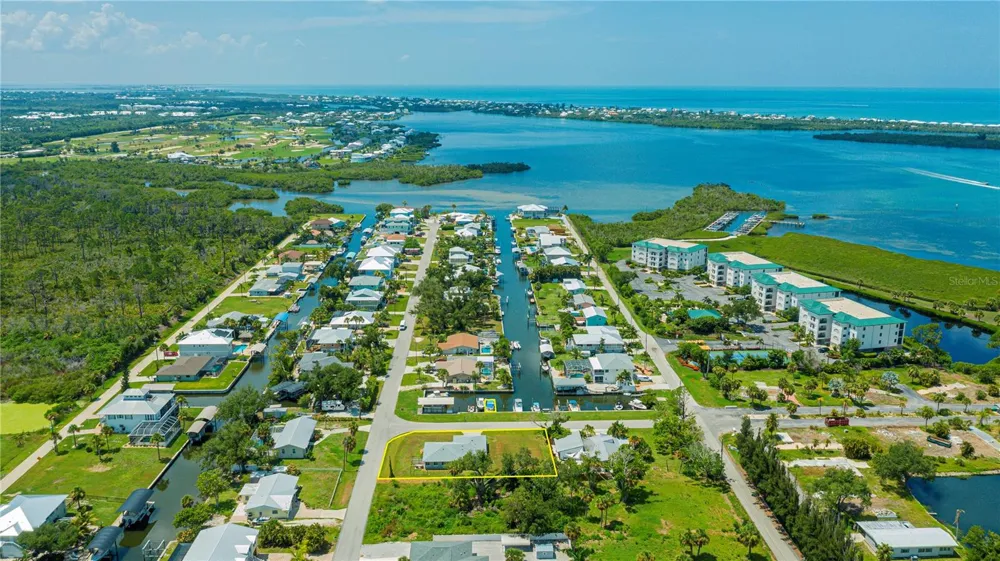 8152 SEASHELL STREET Englewood, FL 34224