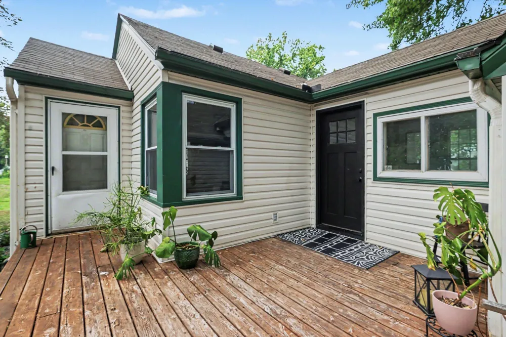 6356 48th Street Oakdale, MN 55128
