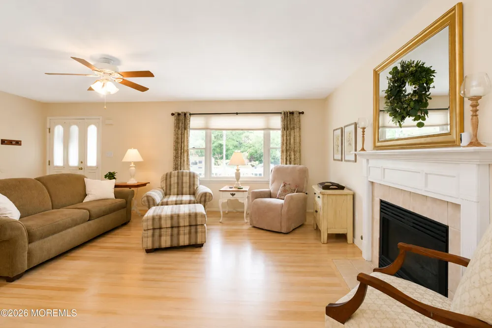 1711 Breakers Drive Manahawkin, NJ 08050