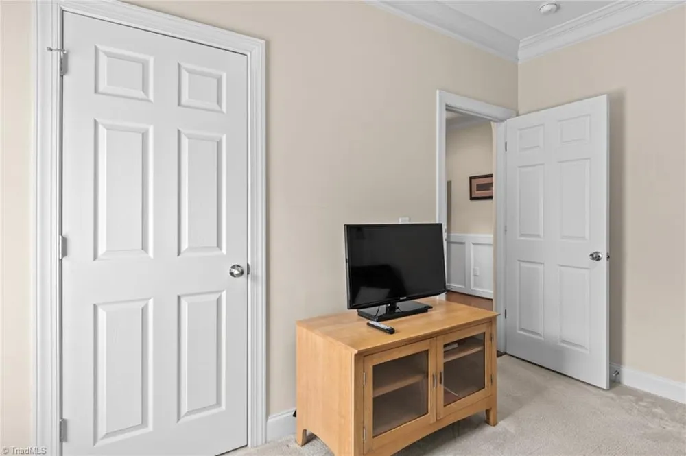 503 Friedberg Village Drive Winston-Salem, NC 27127