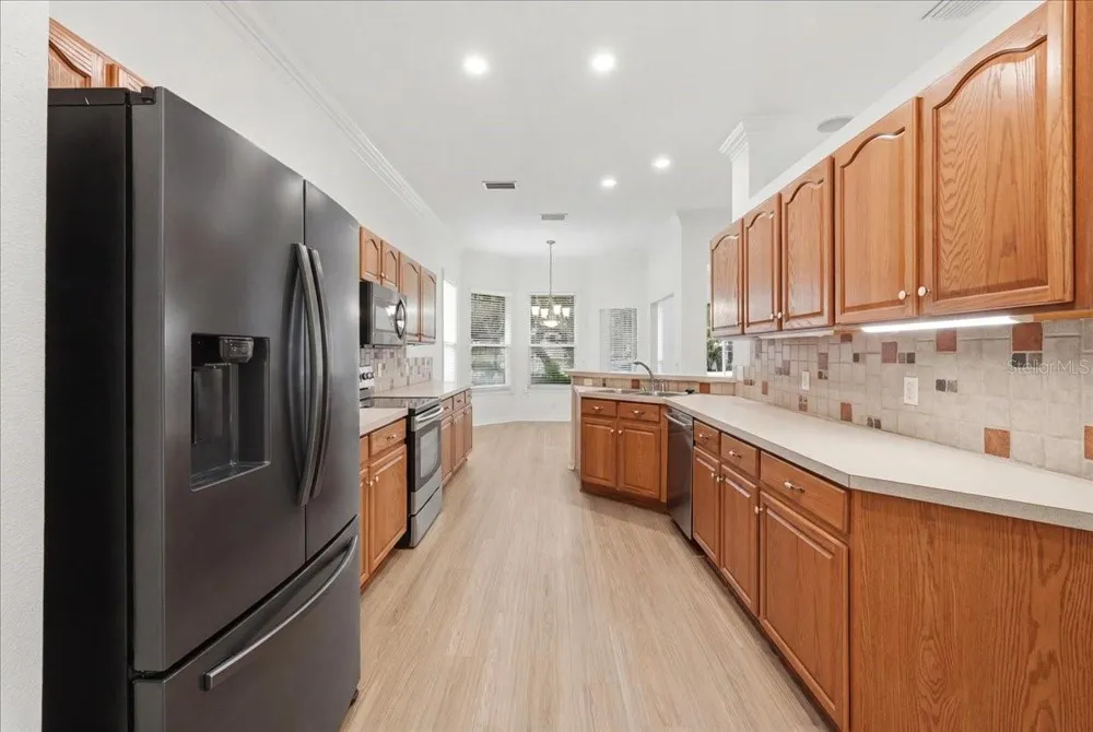 6760 LAKE CLARK DRIVE Lakeland, FL 33813