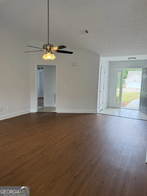 4383 Todd RD Braselton, GA 30517