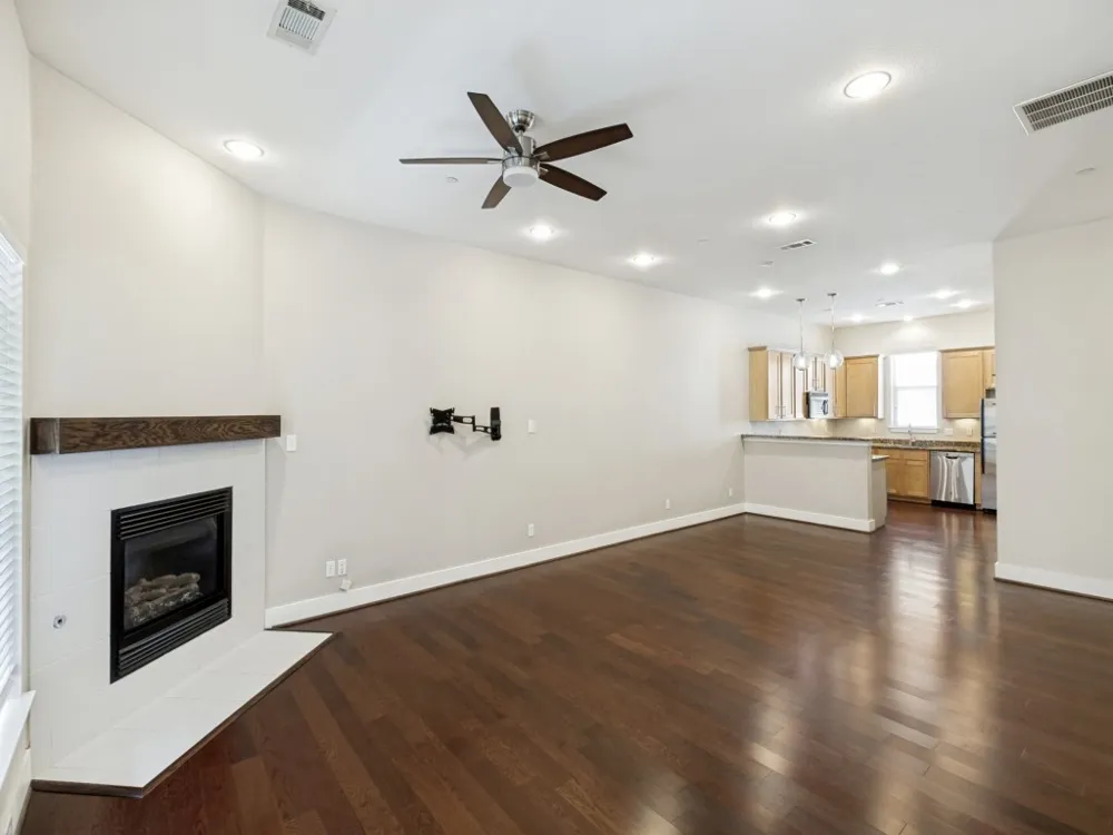 5743 Prospect Avenue #104 Dallas, TX 75206