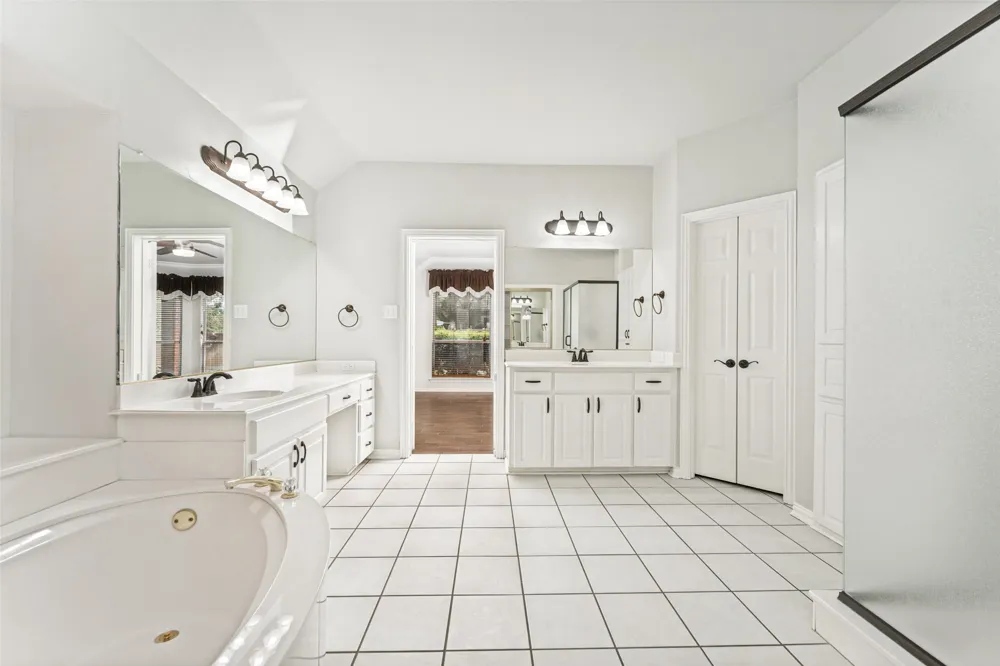 3100 Green Hollow Court Highland Village, TX 75077