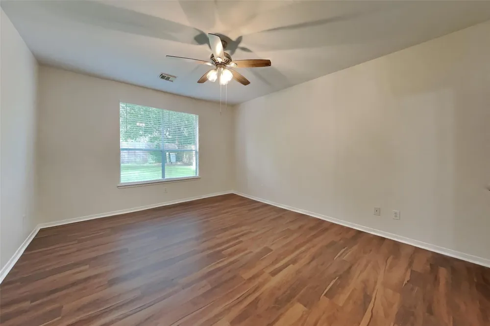 1418 Summer Rain Drive Kingwood, TX 77339