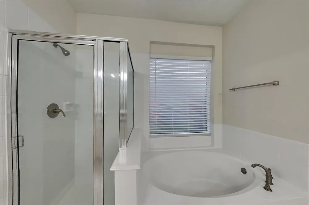 1418 Summer Rain Drive Kingwood, TX 77339