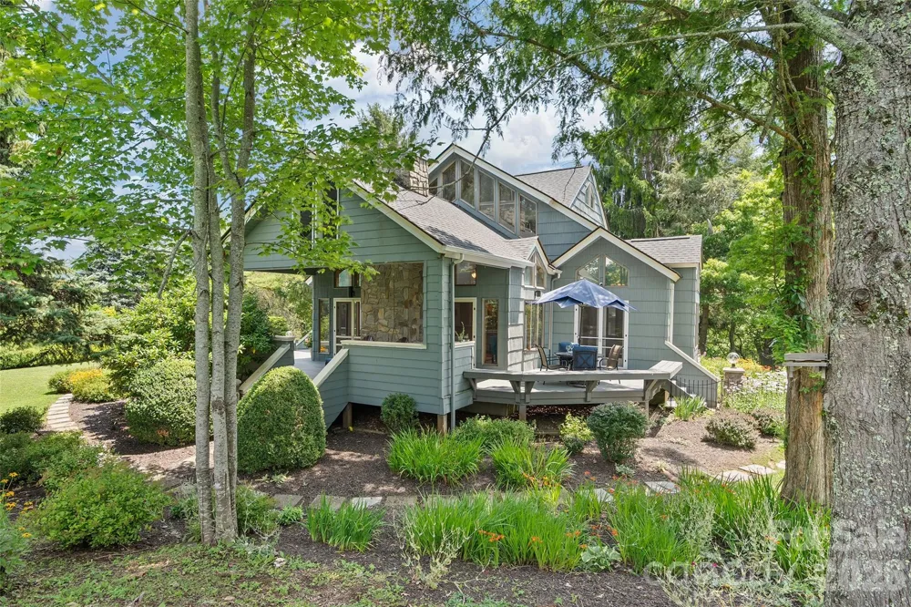 80 Strickland Drive Waynesville, NC 28785