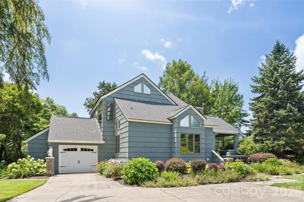 80 Strickland Drive Waynesville, NC 28785