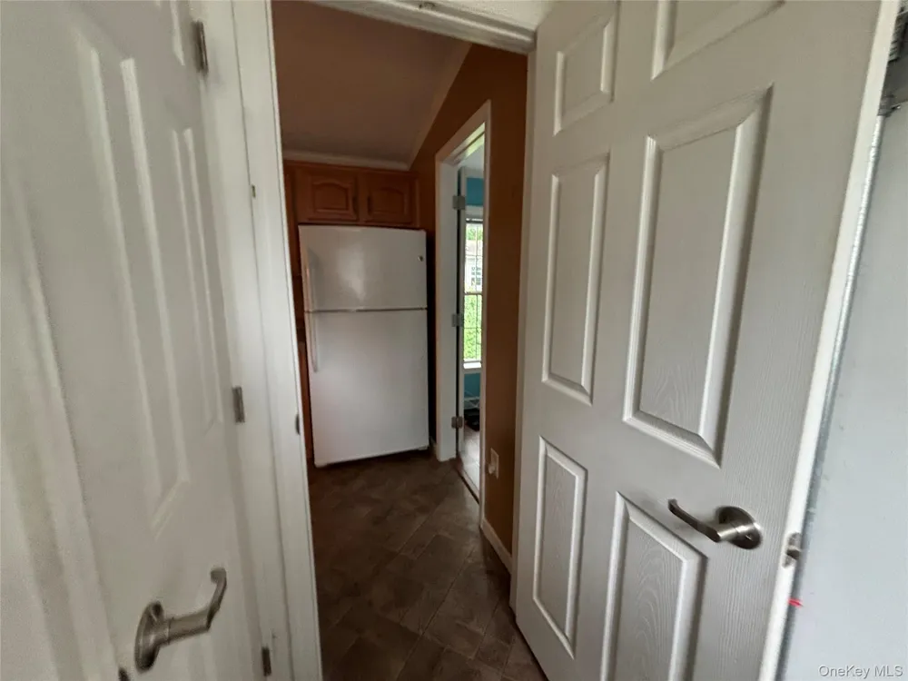 1661 Old Country Road #84 Riverhead, NY 11901