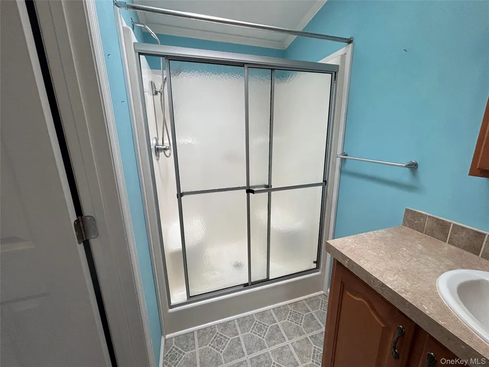 1661 Old Country Road #84 Riverhead, NY 11901