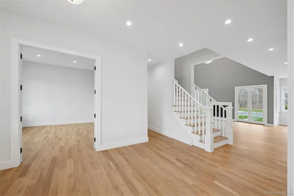 150 Deer Run Southold, NY 11971