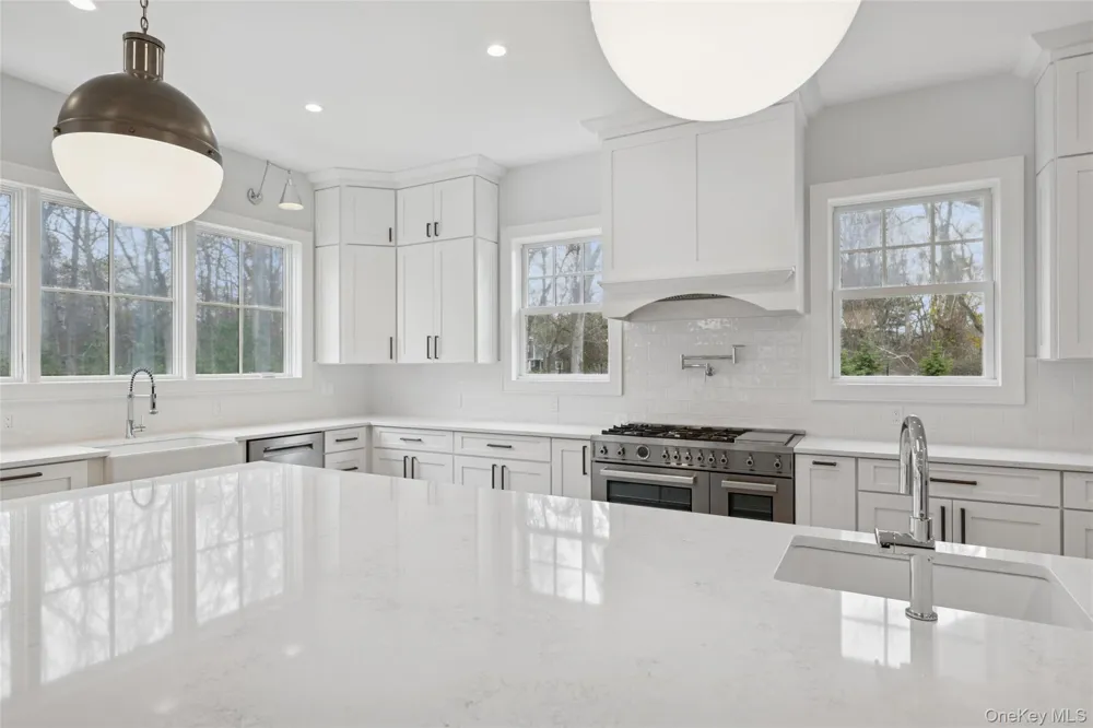 150 Deer Run Southold, NY 11971