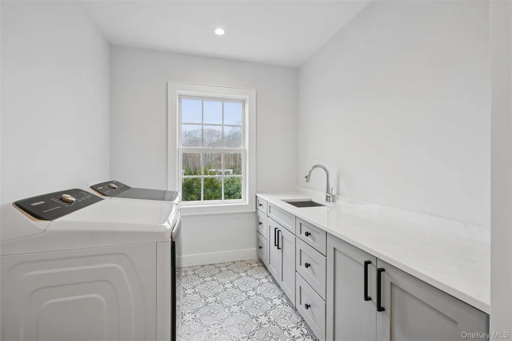 150 Deer Run Southold, NY 11971