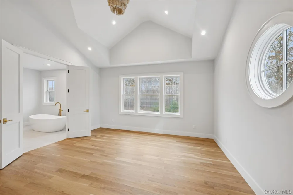 150 Deer Run Southold, NY 11971