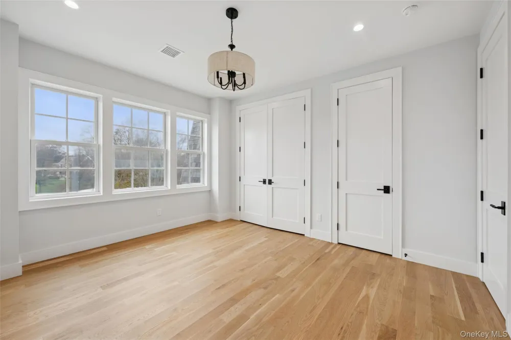 150 Deer Run Southold, NY 11971
