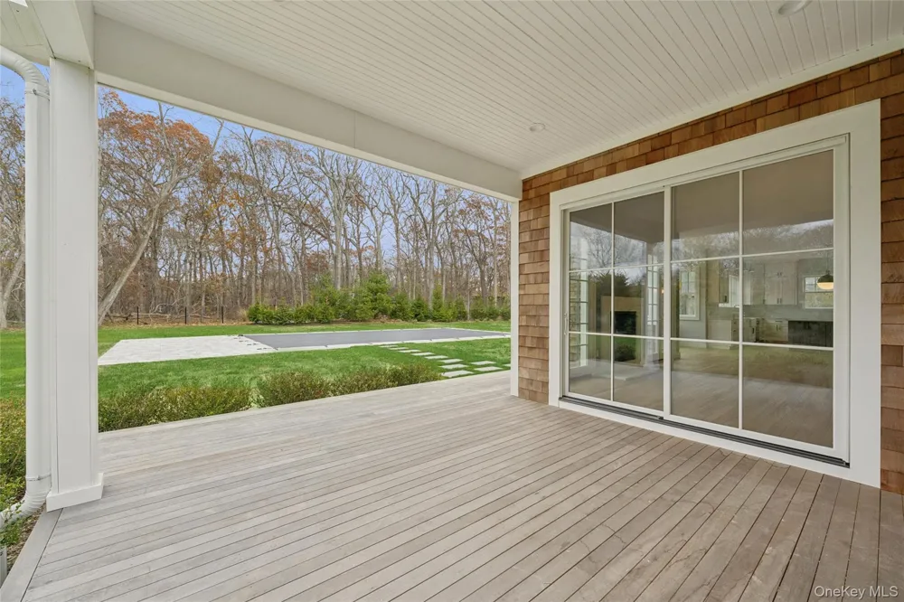 150 Deer Run Southold, NY 11971