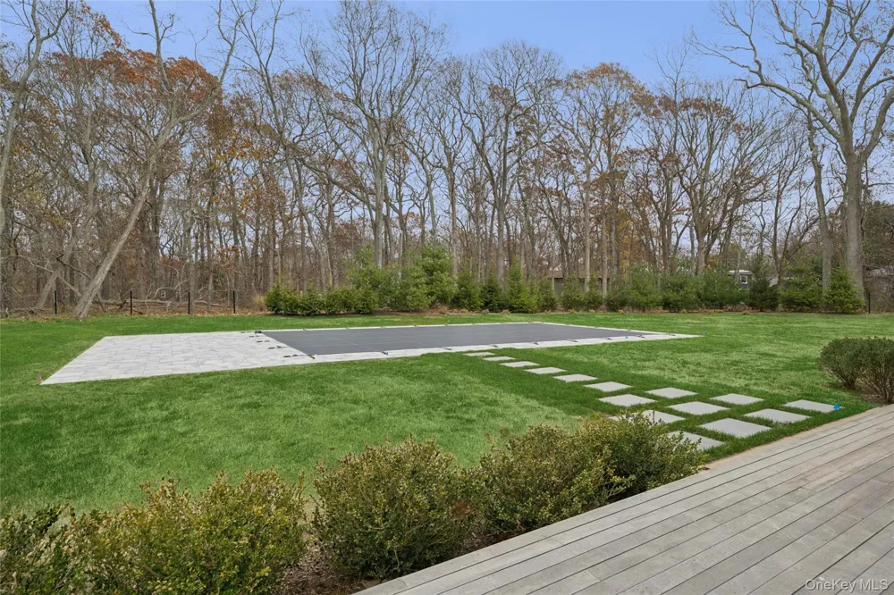 150 Deer Run Southold, NY 11971