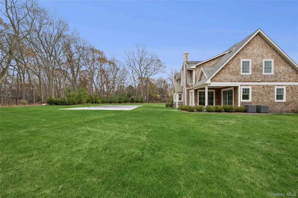 150 Deer Run Southold, NY 11971