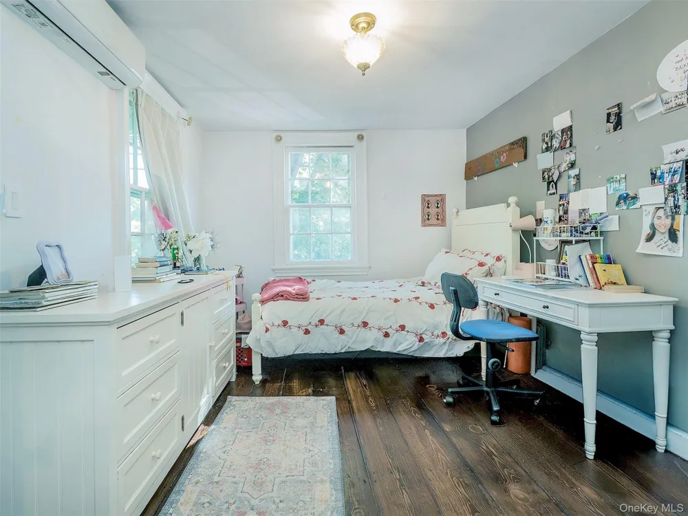 150 Main Street Roslyn, NY 11576