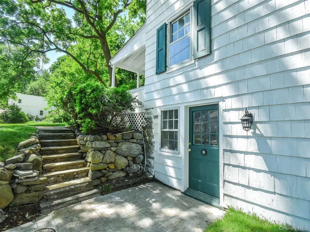 150 Main Street Roslyn, NY 11576