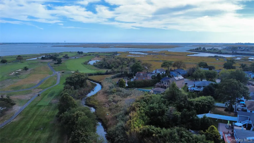 487 Links Drive E Oceanside, NY 11572